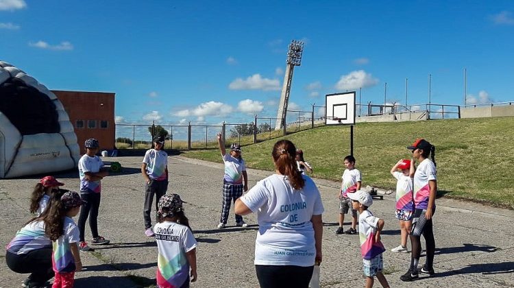 Continúa la colonia de vacaciones en el “Juan Gilberto Funes”