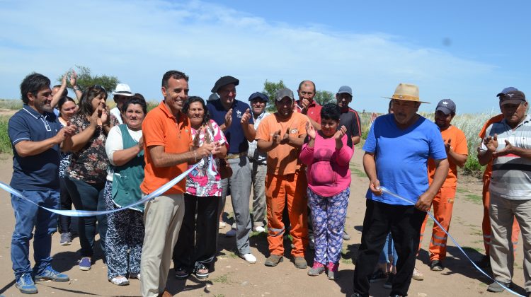 Inauguraron los accesos renovados de 3 parajes del sur provincial