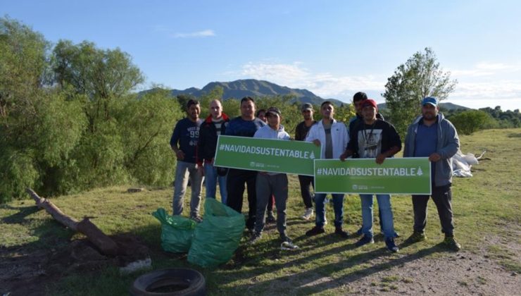 Se recuperaron más de mil kilos de residuos en el desarme de árboles navideños realizados por el Plan Solidaridad