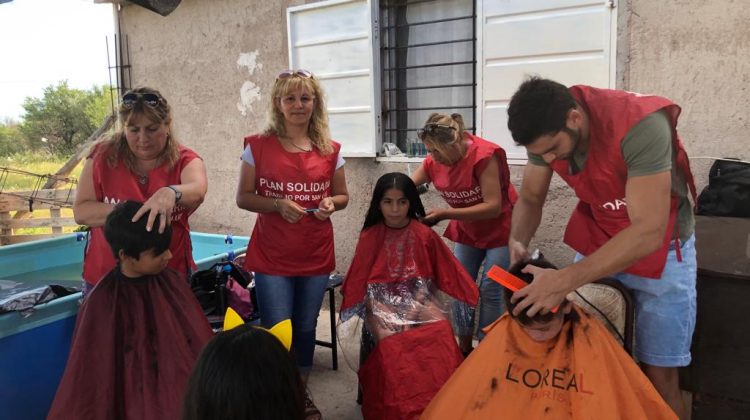 Las Brigadas de Peluquería llegan este jueves a barrios de San Luis y La Punta