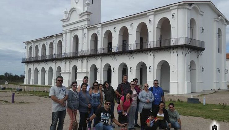 Más de 3 mil personas ya visitaron la réplica del Cabildo