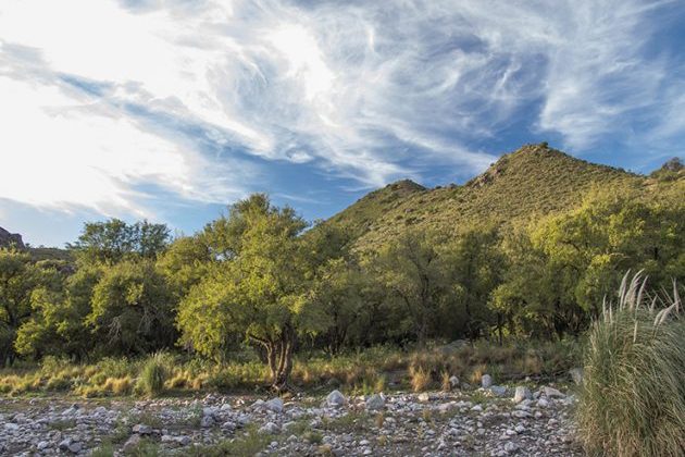 Cielo parcialmente nublado con temperaturas agradables