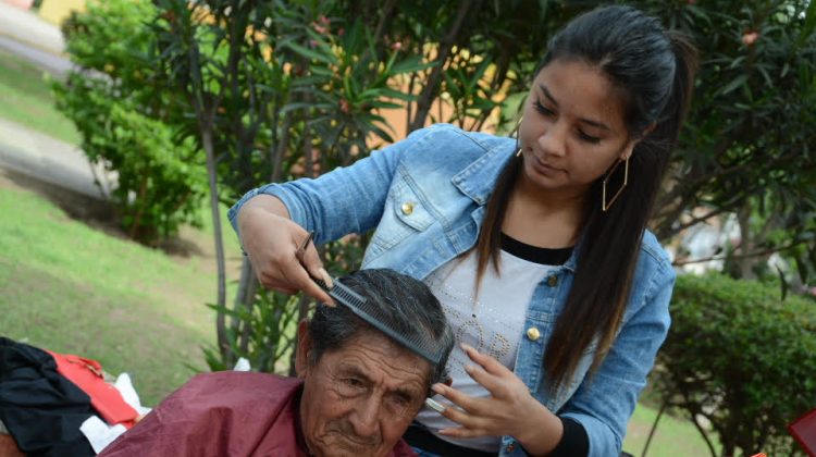 Vuelven las brigadas de peluquería a los barrios de San Luis