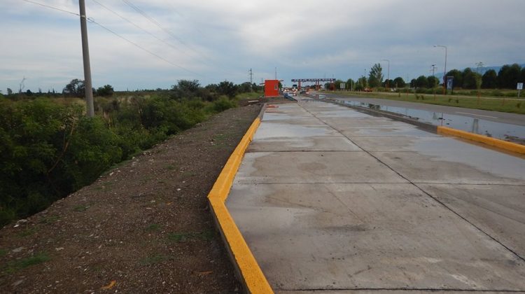 Progresa la obra de instalación de un sistema de pesaje cerca de Santa Rosa