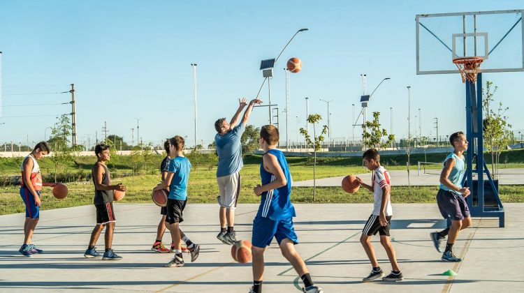 “La Pedrera” ofrece actividades recreativas y talleres deportivos gratuitos