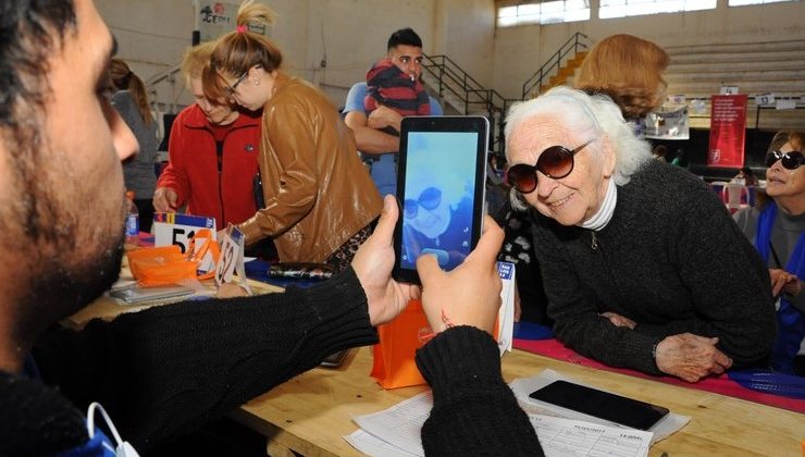 ¿Por qué la Provincia apuesta a la inclusión digital de los adultos mayores?