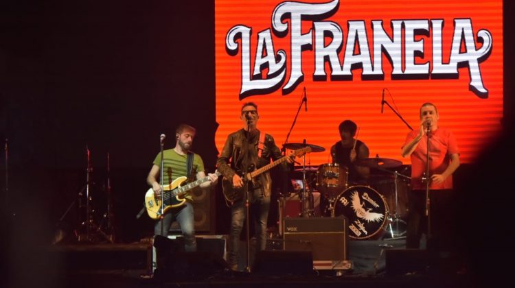 “La Franela” pasó por el escenario de “Rock en la Casa” y se llevó todos los aplausos