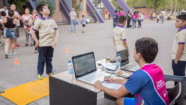 Escuela Generativa “Ave Fénix”: realizaron evaluaciones deportivas en su inauguración