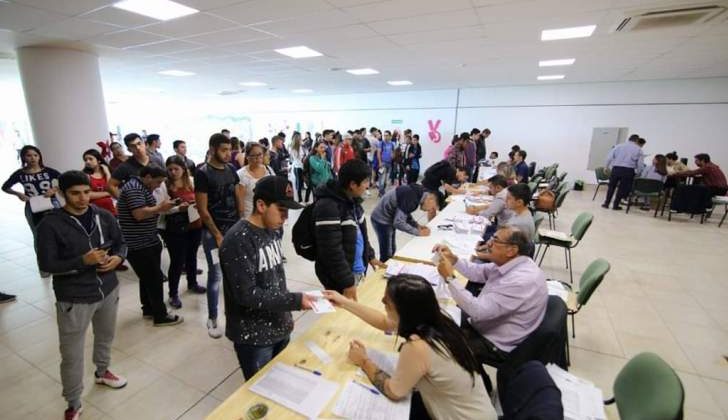 “Jóvenes 22 AG” de toda la provincia ya cuentan con su tarjeta de débito 