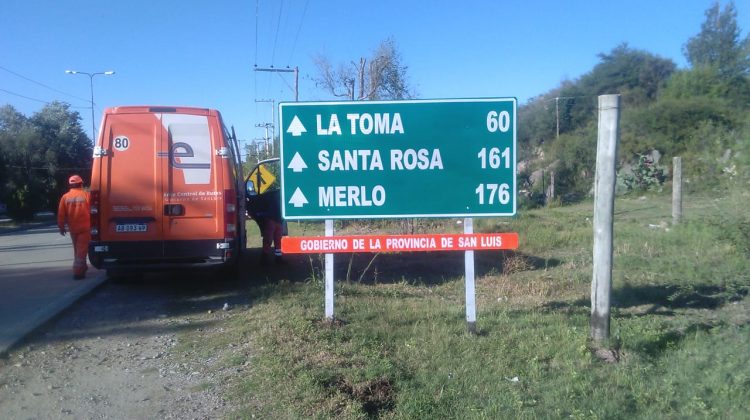 Se suman 154 carteles más a los 4.542 ya colocados en rutas y caminos