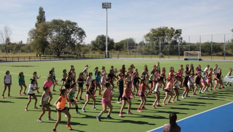 El “Ave Fénix”, colmado de actividades recreativas y deportivas