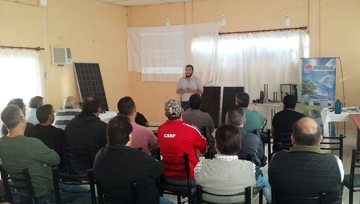 El equipo de San Luis Agua se capacitó en manejo de electrobombas