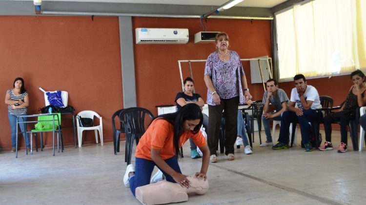 Más beneficiarios del Plan Solidario se capacitaron en primeros auxilios