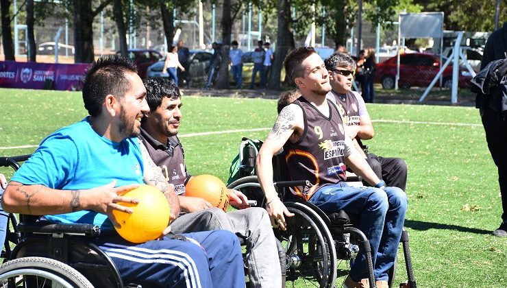 Comienzan las actividades de las “Escuelas de Deporte Adaptado” en el “Ave Fénix”