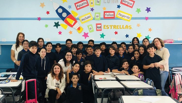 La ministra Calderón visitó las Escuelas Públicas Bilingües Digitales