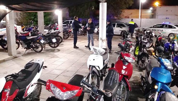 Intensos operativos policiales: secuestraron 47 motos, 23 por tener escapes libres