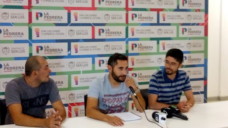 Futbolistas veteranos se enfrentarán en un cotejo solidario