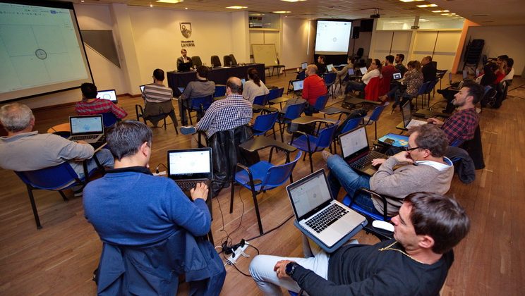 Profesionales de la salud continúan su formación en “Diseño e impresión 3D”