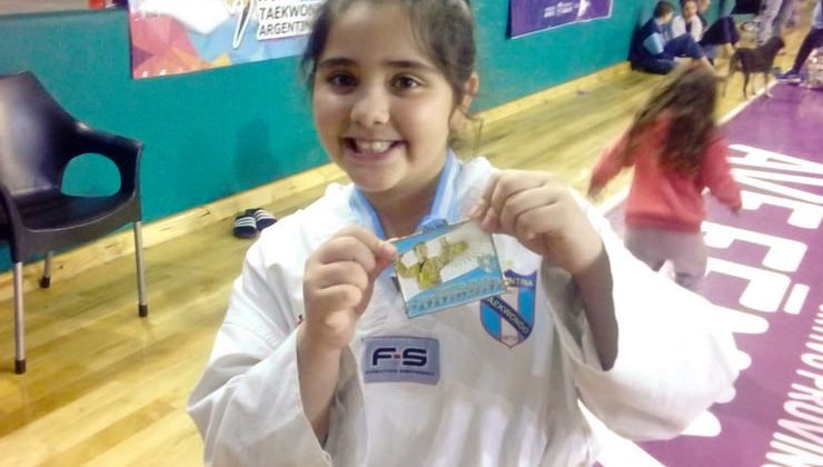 Fiorella Vonkunoski sobresalió en el Circuito Nacional de Poomsae