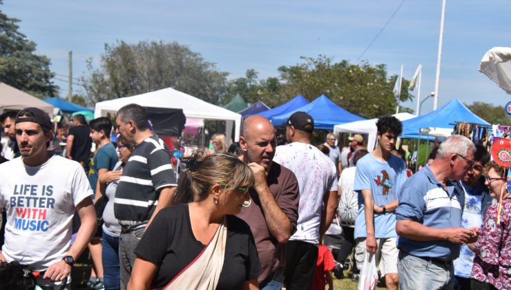 La Feria de Pequeños y Medianos Productores vuelve al Parque Costanera Río Quinto