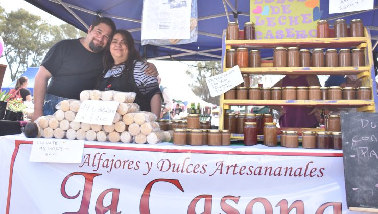 Se hicieron conocidos en la feria y hoy venden sus productos en cuatro localidades