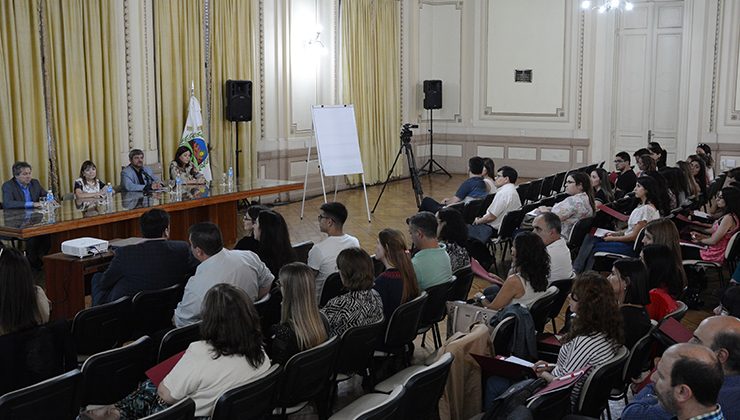 En el Palacio de Justicia, brindan una capacitación en conciliación de consumo