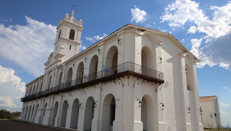 Semana Santa en la Réplica del Cabildo, con la Misa Criolla