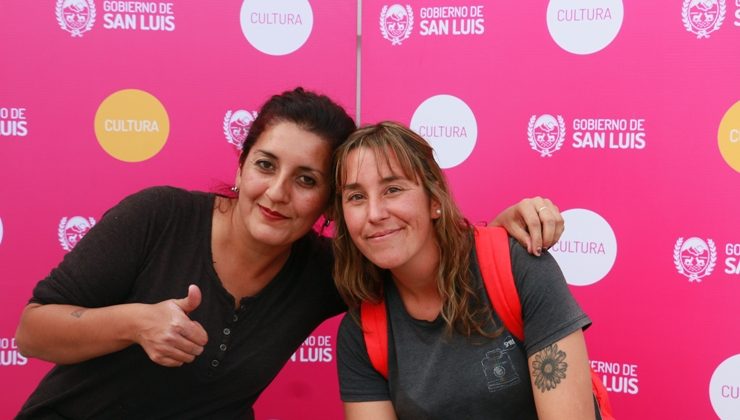 Presencia femenina en el escenario del IV Centenario