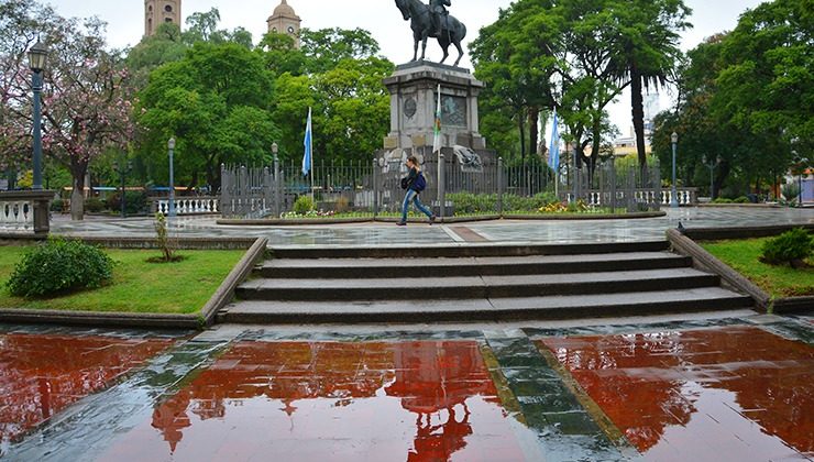 Seguirá el mal tiempo durante todo el lunes