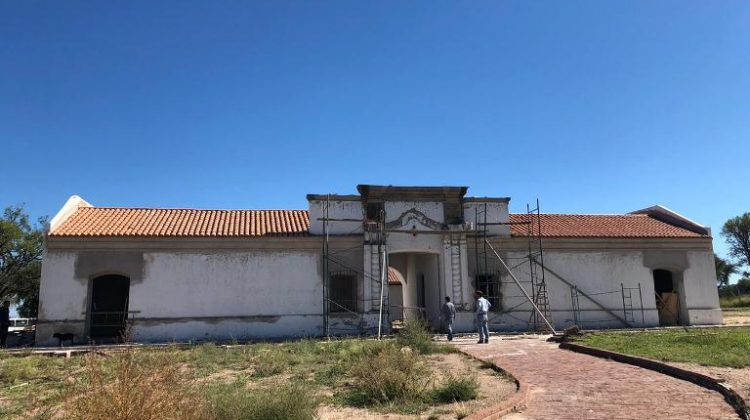 La refacción de la réplica de la Casa de Tucumán progresa a buen ritmo