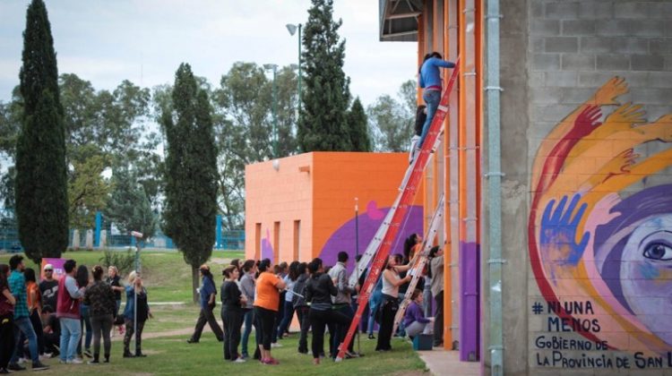 El taller de Muralismo se traslada a Potrero de los Funes