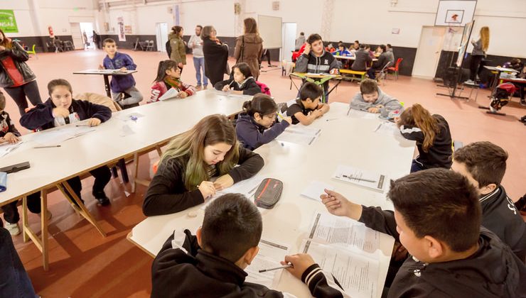 Alumnos de la escuela “Corazón Victoria” rindieron la Evaluación de Calidad Educativa