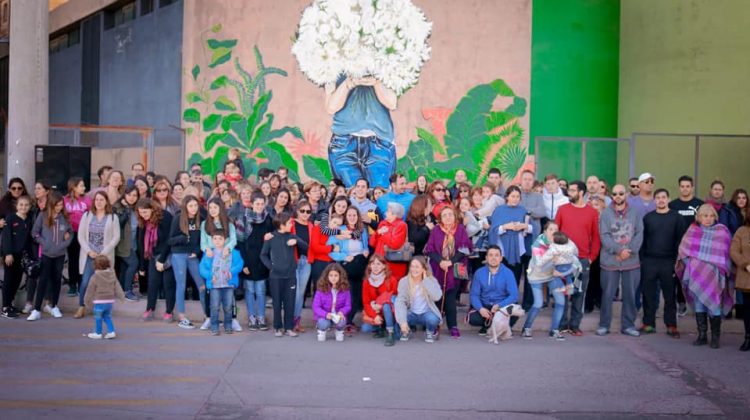 El “Molino Fénix” inauguró un mural para homenajear a una de sus compañeras