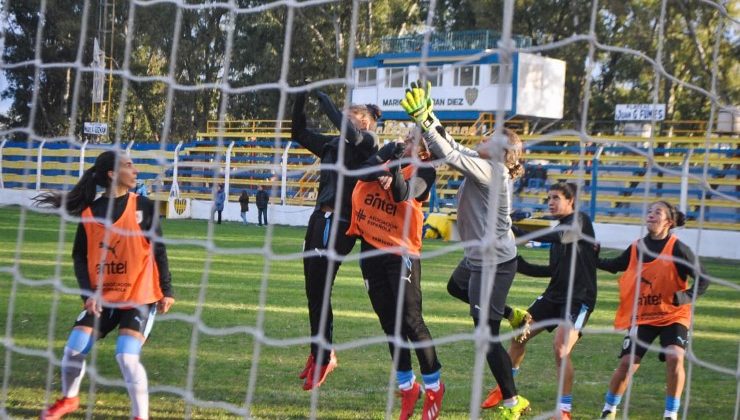 Las selecciones femeninas de Argentina y Uruguay ya concentran en San Luis