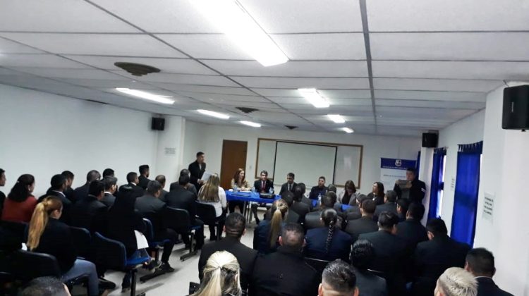 Policías de San Luis se capacitaron para combatir el narcotráfico