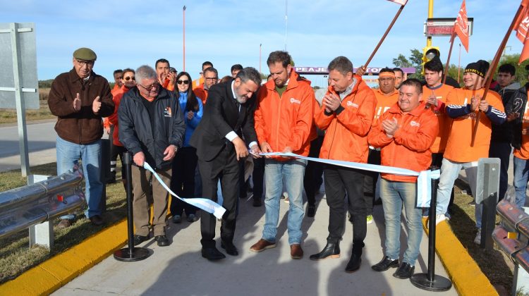 El Gobierno provincial inauguró una balanza en el peaje de La Toma