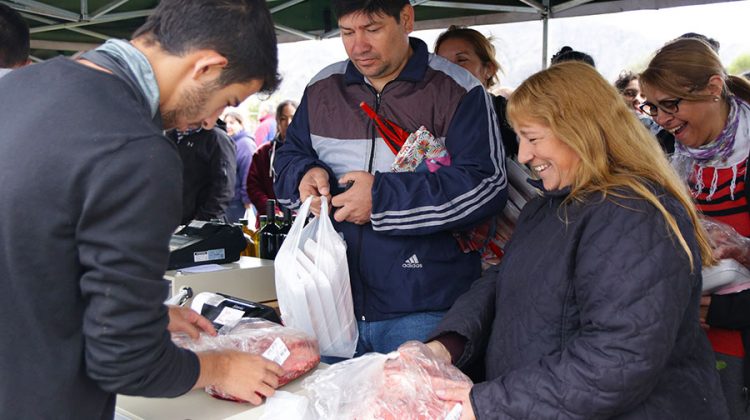 “Sol Puntano” llega con el Plan Carnes San Luis al barrio Estrella del Sur