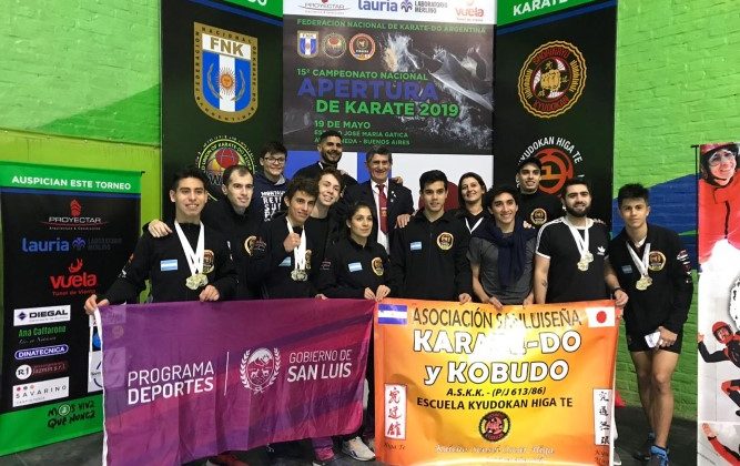 San Luis subió 14 veces al podio en el Torneo Apertura Nacional de Karate