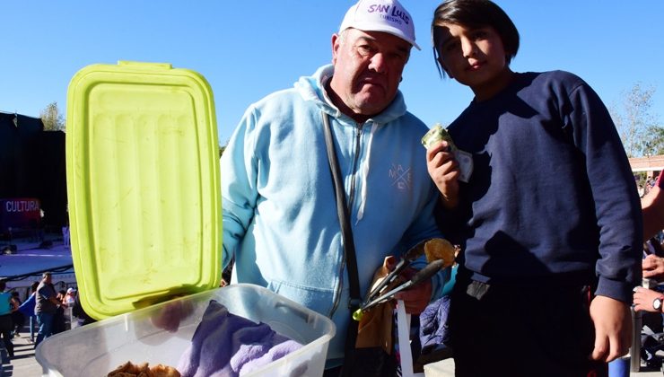 Un clásico del Parque IV Centenario: los pastelitos de Hugo