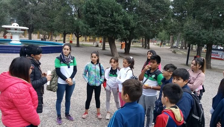 Más escuelas se suman a las visitas informativas en los parques provinciales