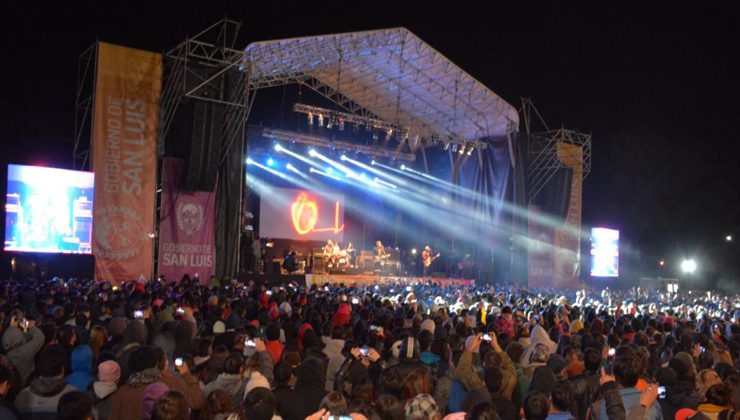 Más de 30 mil personas “poguearon” en el “San Luis Rock”