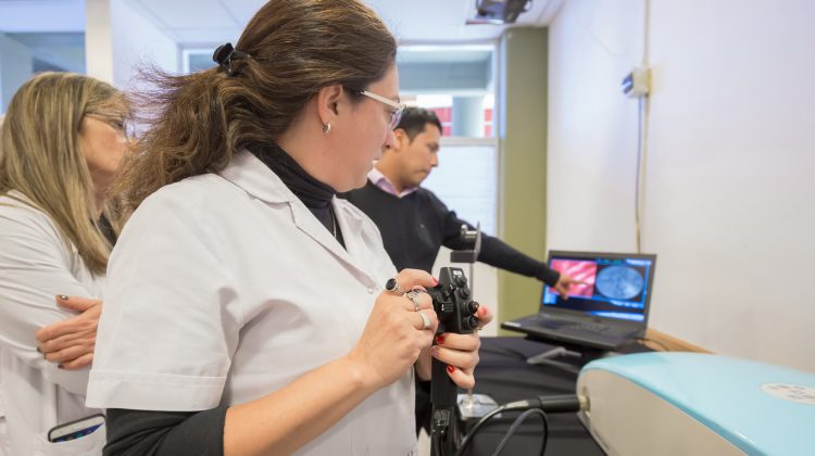 Gastroenterólogos y cirujanos de San Luis se capacitaron con simuladores de alta tecnología en la ULP