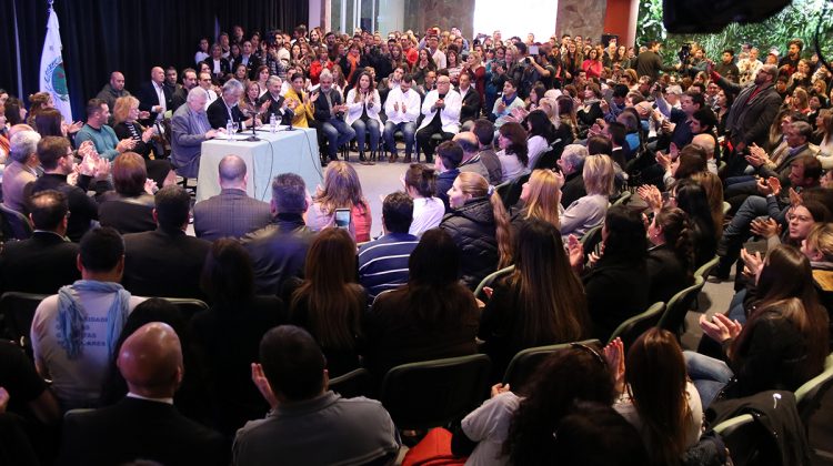 Profesionales de la salud celebraron la concreción del convenio entre el Gobierno provincial y la Universidad de Buenos Aires