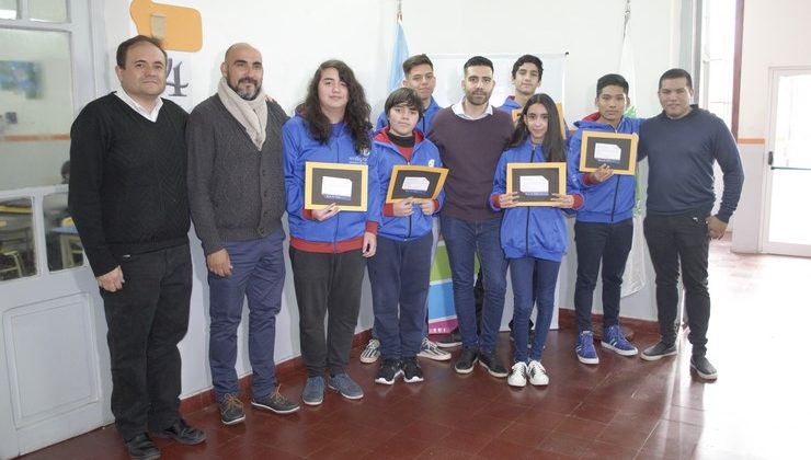 Los finalistas recibieron su invitación al examen presencial