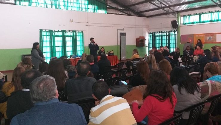 Presentaron el Diseño Curricular de Educación Primaria a docentes de la Región Educativa VI