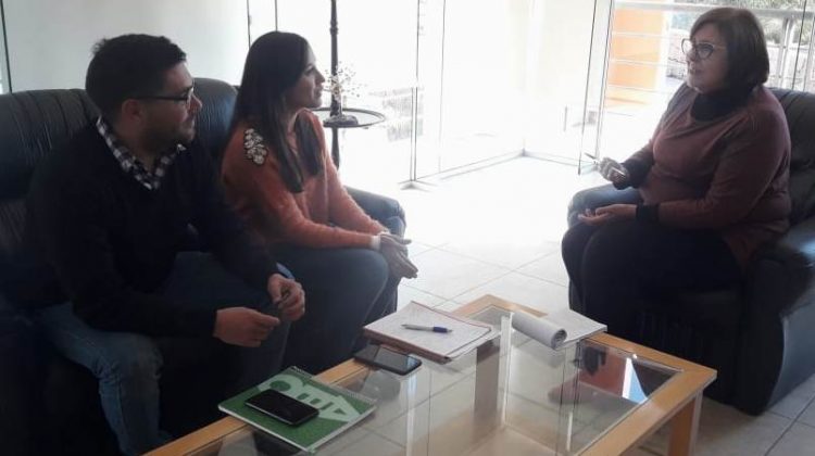 Adriana Bazzano se reunió con los jefes de los programas Juventud y Empezar