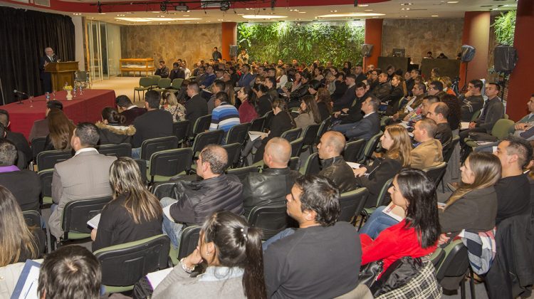 Son 140 los efectivos policiales que se capacitan sobre “Buenas prácticas del desarrollo profesional”