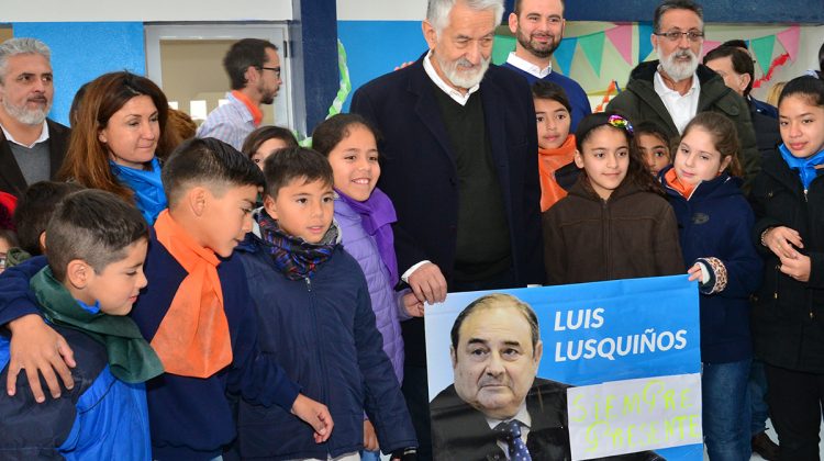 Más educación y progreso: el gobernador inauguró la Escuela Generativa “Luis B. Lusquiños”