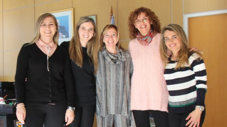 La ministra de Salud se reunió con profesionales de la Asociación de Nutricionistas de San Luis