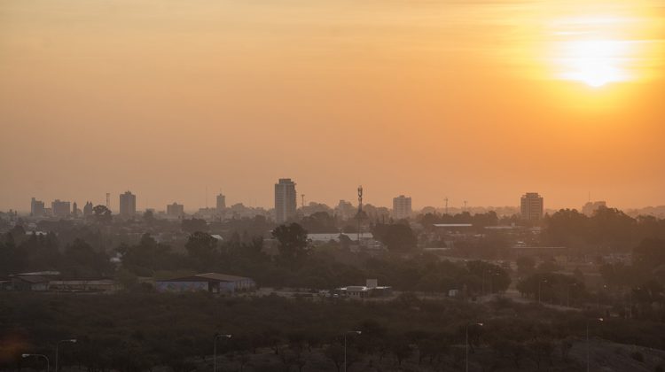 El humo de la Amazonia llegó a San Luis, pero se ubica en altura